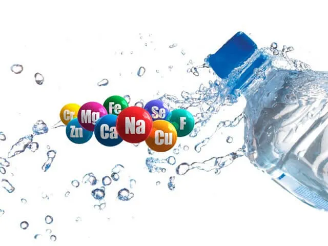 Nước tinh khiết- nước cất thiếu các khoáng chất thiết yếu cho cơ thể
