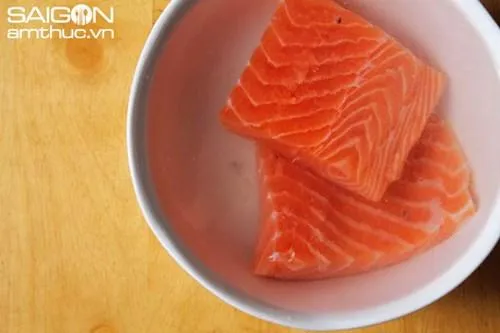 Cách làm sashimi cá hồi ngon đúng điệu