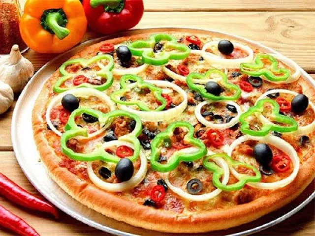 Cách làm bánh pizza tại nhà đơn giản thơm ngon ngây ngất