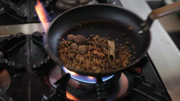 cach-nau-bo-kho