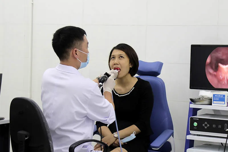 Bệnh viện Tai Mũi Họng Quân dân 102 kết hợp đông - tây y trong thăm khám