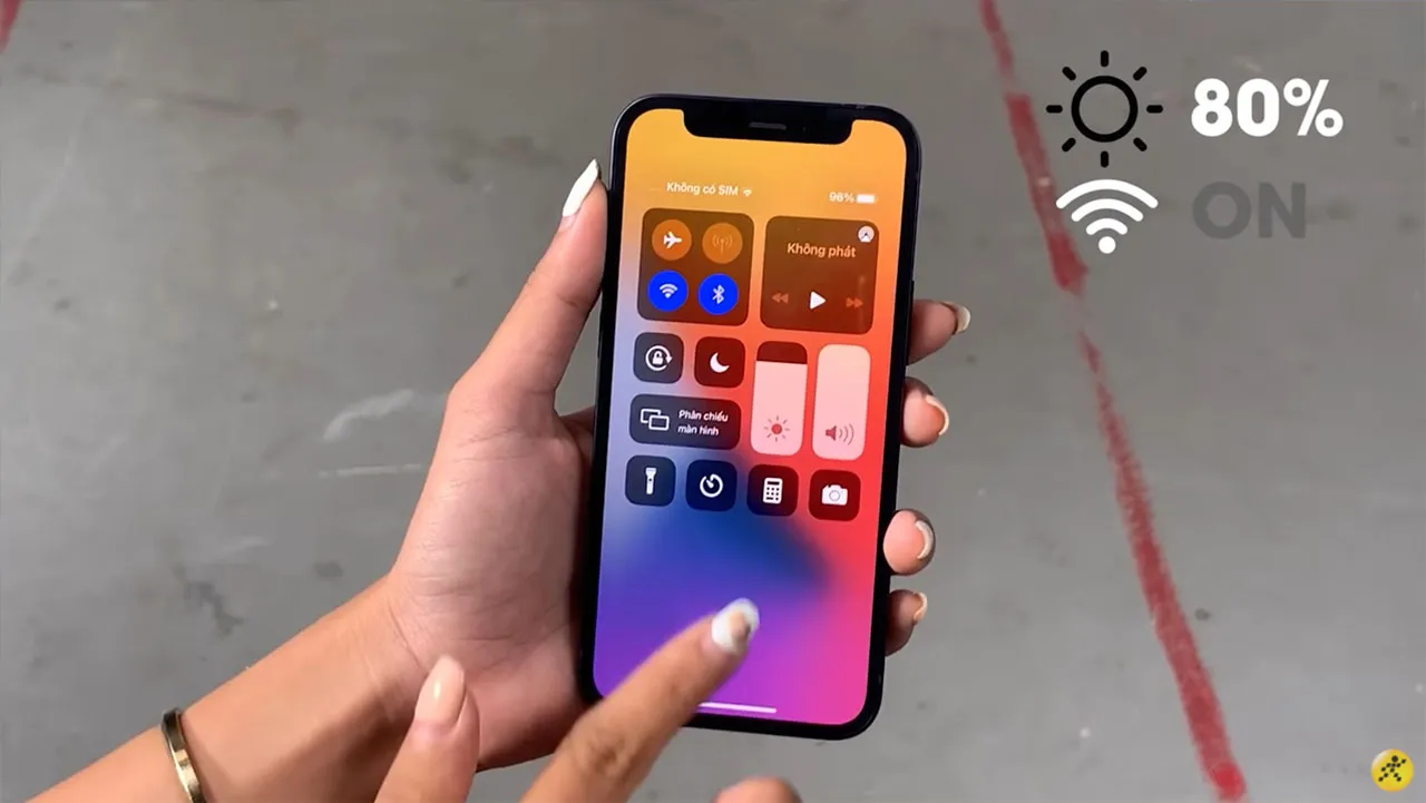 Mình đã test iPhone 12 mini khi máy có mức pin là 96