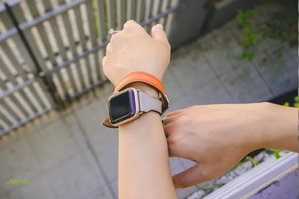 Sforum - Trang thông tin công nghệ mới nhất apple-watch-series-4-1-600x400 15 mẹo giúp cho chiếc Apple Watch của bạn có thời lượng pin "trâu" hơn 