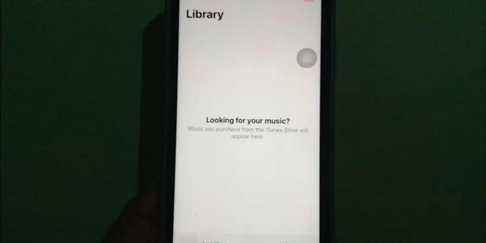 Apple Music stops when I open another app