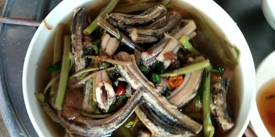 Cách nấu canh chua lươn rau muống