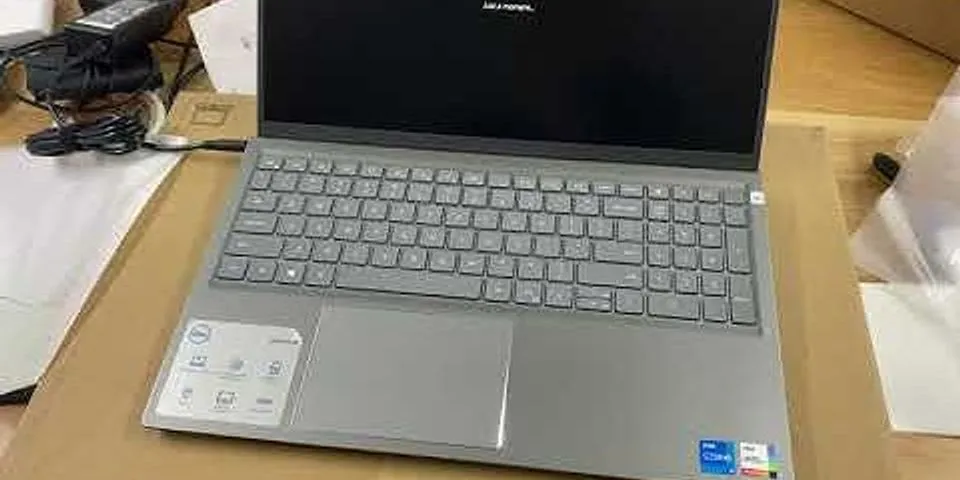 Laptop i5-11300H