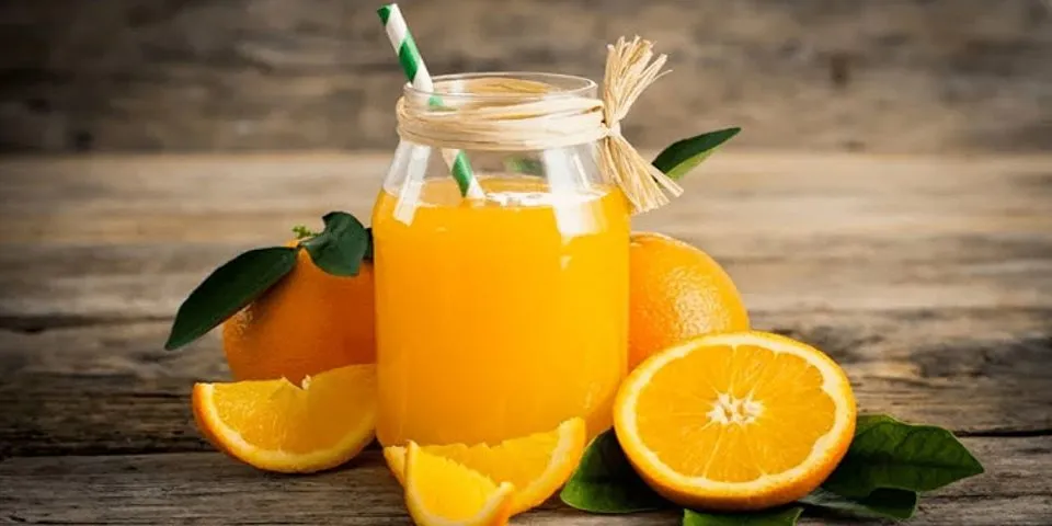 Người bệnh có nên uống nước cam